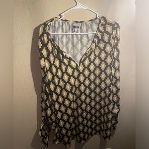 Women’s Mudpie Black and Cream Long Sleeve Dress Too V neck -Size Medium 8-10